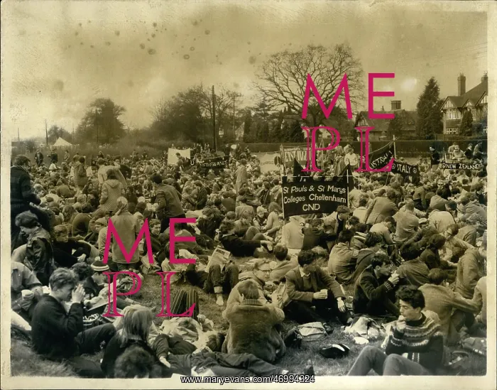 : Demonstrations : Demonstrations