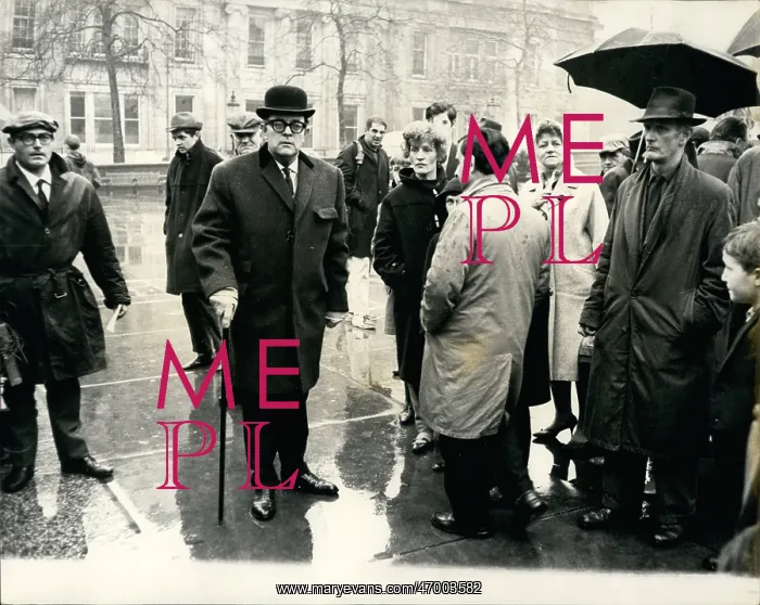  : Demonstrations