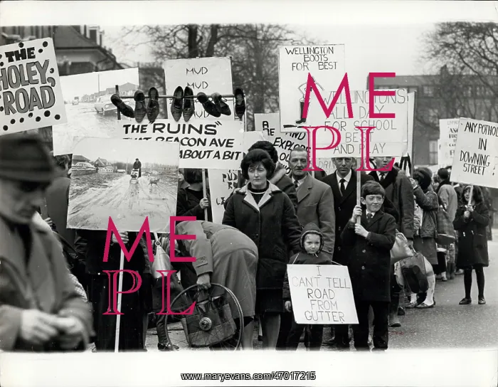 : Demonstrations : Demonstrations