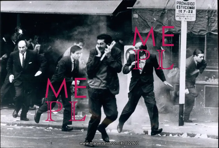  : Demonstrations