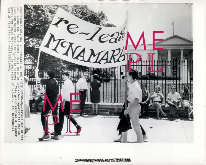 : Demonstrations : Demonstrations