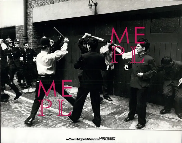 : Demonstrations : Demonstrations