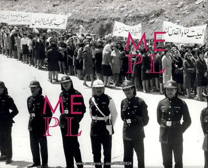 : Demonstrations : Demonstrations