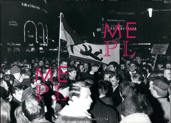 : Demonstrations : Demonstrations
