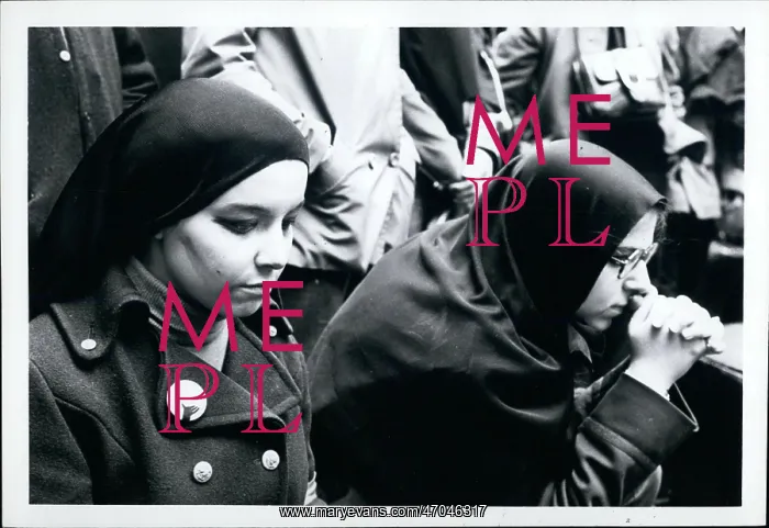 : Demonstrations : Demonstrations