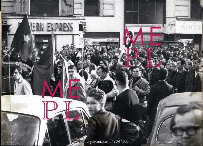 : Demonstrations : Demonstrations