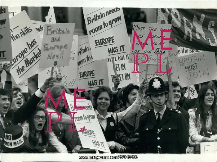 : Demonstrations : Demonstrations