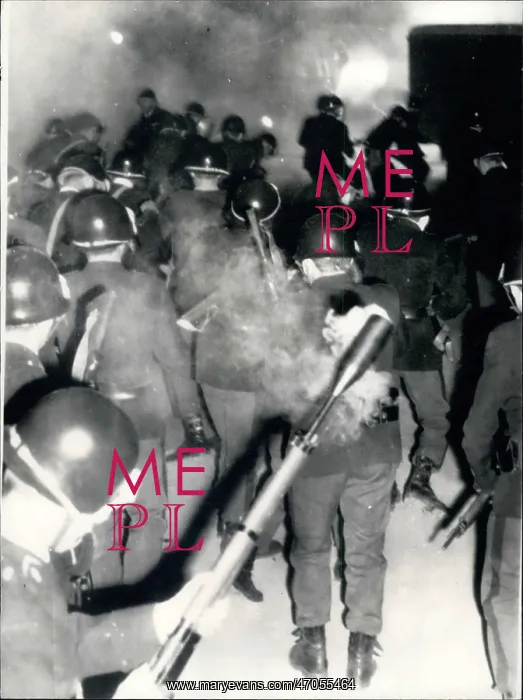 : Demonstrations : Demonstrations