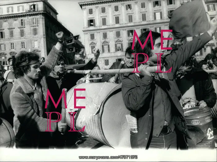 : Demonstrations : Demonstrations