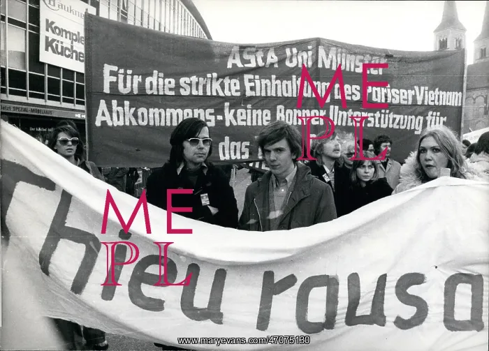 : Demonstrations : Demonstrations