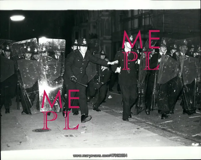 : Demonstrations : Demonstrations