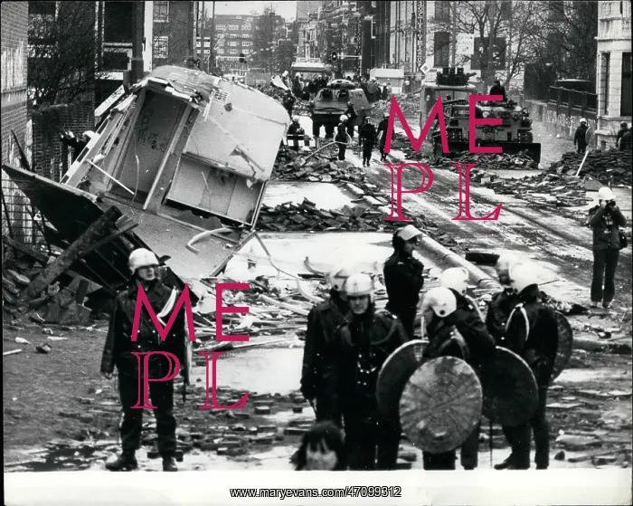 : Demonstrations : Demonstrations