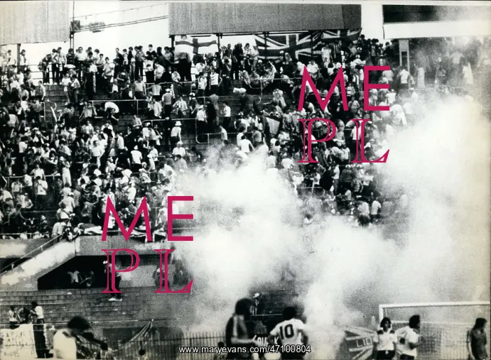 : Demonstrations : Demonstrations