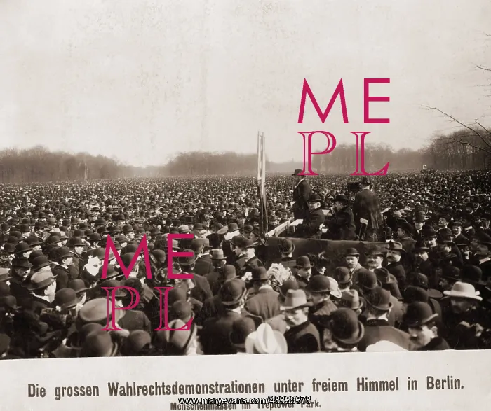 : Demonstrations against the three-class franchise in Berlin : Demonstrations against the three-class franchise in Berlin