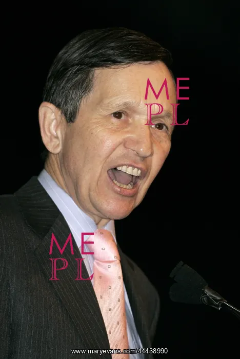 : Dennis Kucinich : Dennis Kucinich