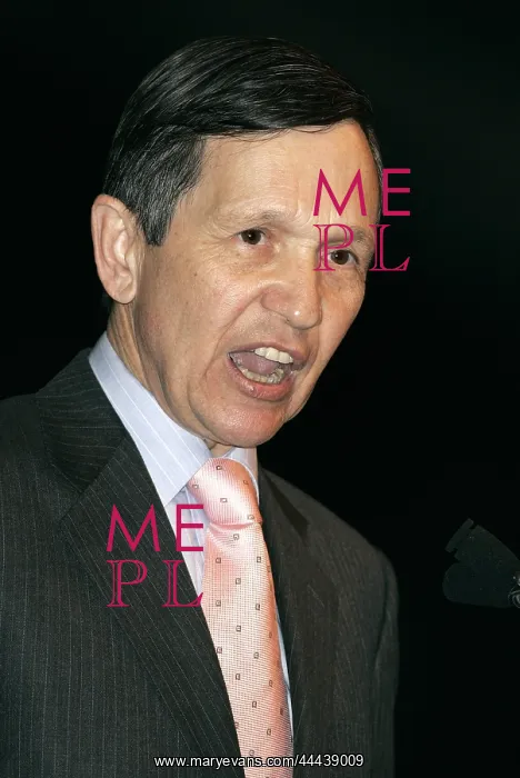 : Dennis Kucinich : Dennis Kucinich
