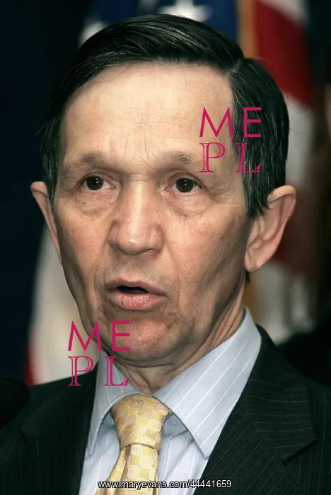 : Dennis Kucinich : Dennis Kucinich