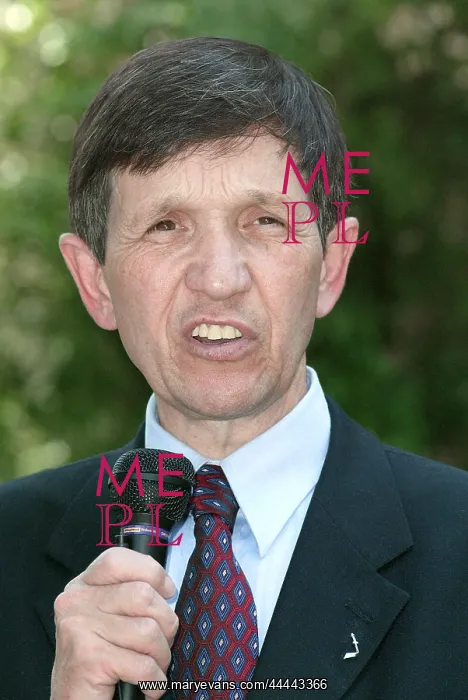 : Dennis Kucinich : Dennis Kucinich