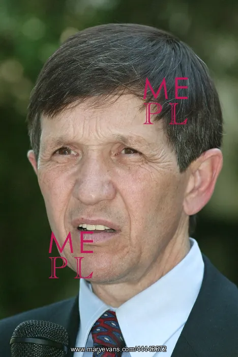 : Dennis Kucinich : Dennis Kucinich