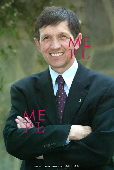 : Dennis Kucinich : Dennis Kucinich