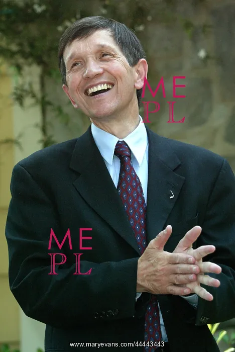 : Dennis Kucinich : Dennis Kucinich