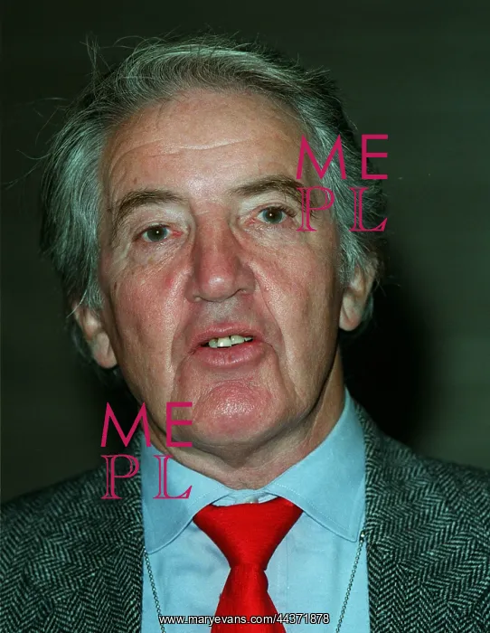  : Dennis Skinner MP