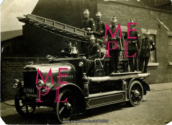 : Dennis Vintage Fire Engine & Brigade, Stockport, Manchester : Dennis Vintage Fire Engine & Brigade, Stockport, Manchester