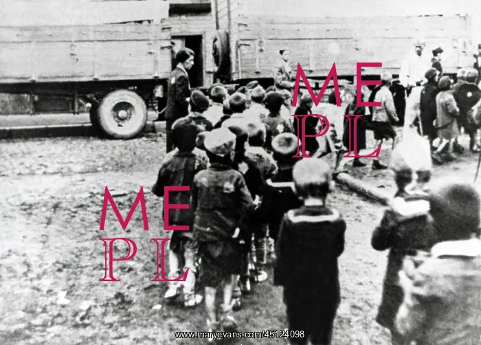 : Deportation of children from Lodz Ghetto : Deportation of children from Lodz Ghetto