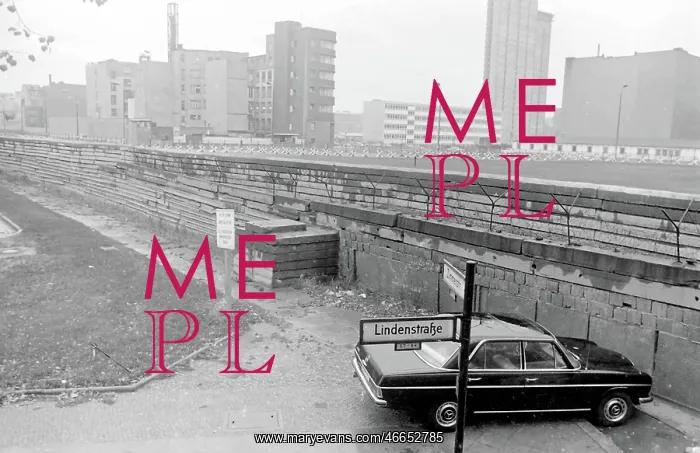 : Depressing view of the Berlin Wall, Berlin, Germany : Depressing view of the Berlin Wall, Berlin, Germany