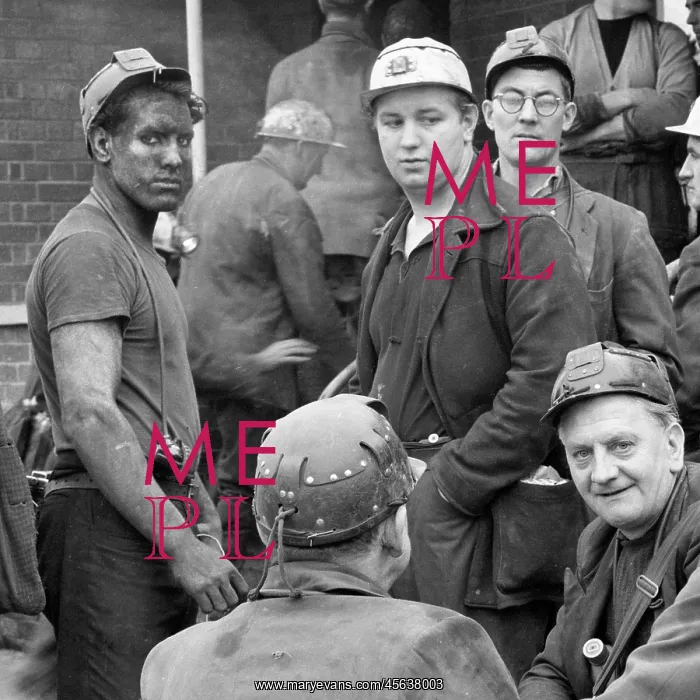 : DERBYSHIRE MINERS : DERBYSHIRE MINERS