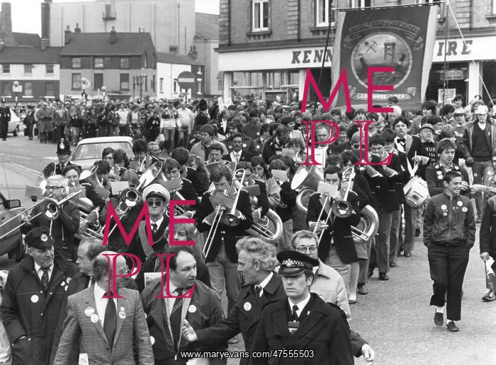 : Derbyshire miners march 1984 : Derbyshire miners march 1984