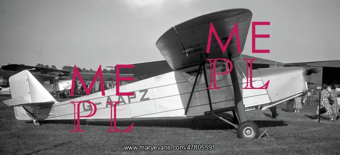 : Desoutter Mk.II G-AAPZ : Desoutter Mk.II G-AAPZ