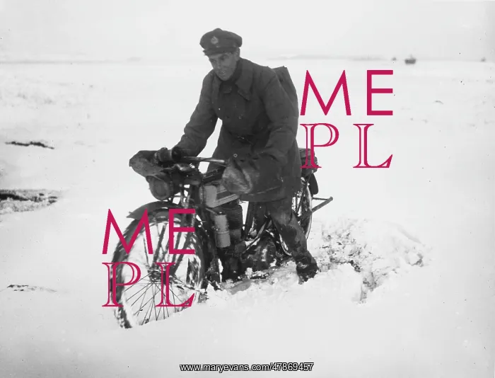 : Despatch rider 1917 : Despatch rider 1917