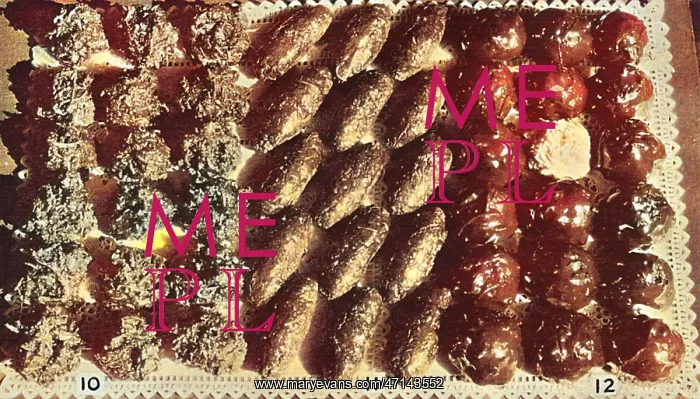 : Dessert Macaroons and Tea Breads : Dessert Macaroons and Tea Breads