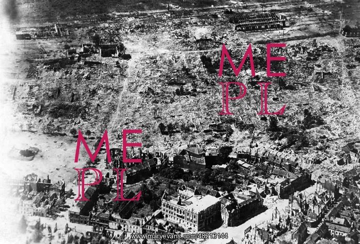 : Destroyed city of Lens, 1917 : Destroyed city of Lens, 1917