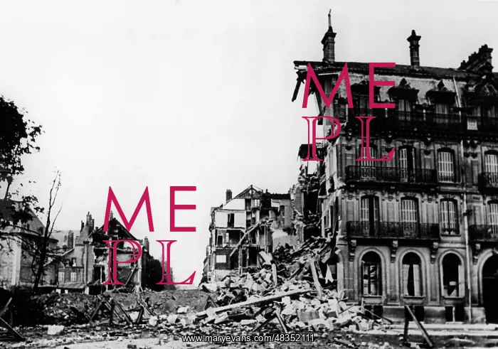: The destroyed downtown of Sedan, May 1940 : The destroyed downtown of Sedan, May 1940