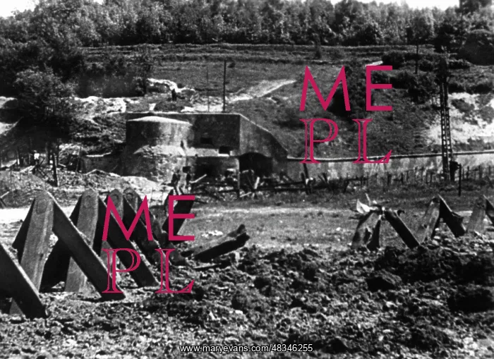 : Destroyed French fortification, May 1940 : Destroyed French fortification, May 1940
