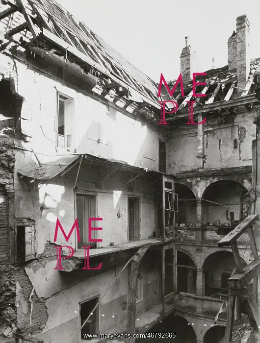 : Destroyed Inner City on Vienna : Destroyed Inner City on Vienna