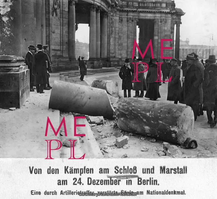 : The destroyed National Kaiser Wilhelm Monument in Berlin : The destroyed National Kaiser Wilhelm Monument in Berlin