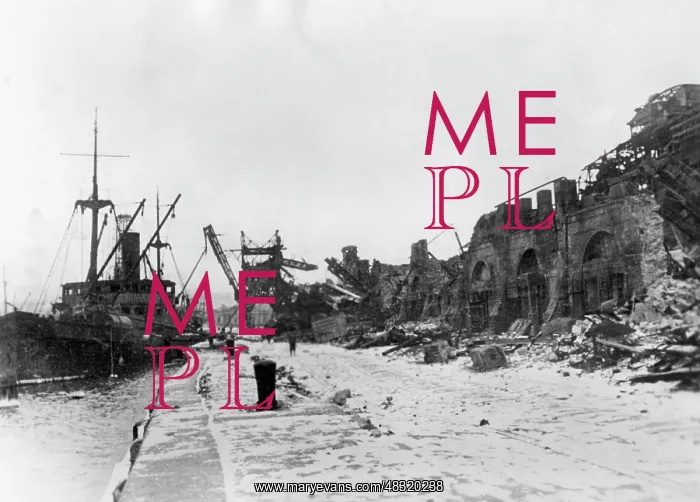 : Destroyed port of Feodosia, 1942 : Destroyed port of Feodosia, 1942