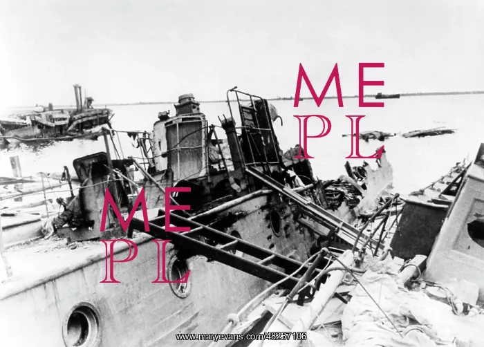 : Destroyed Soviet ships off the island of Saaremaa, 1941 : Destroyed Soviet ships off the island of Saaremaa, 1941