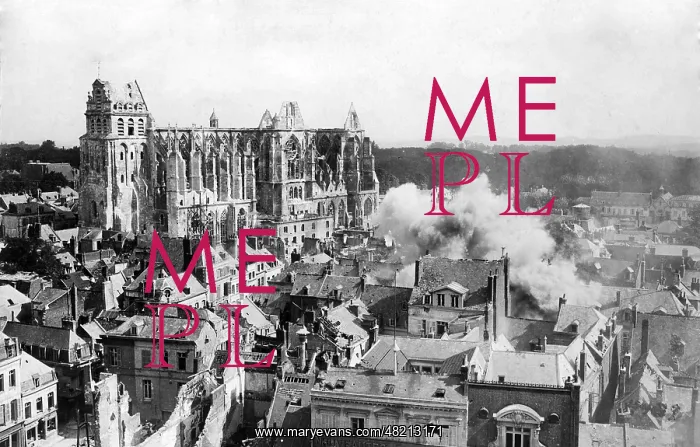 : Destroyed St. Quentin, 1917 : Destroyed St. Quentin, 1917