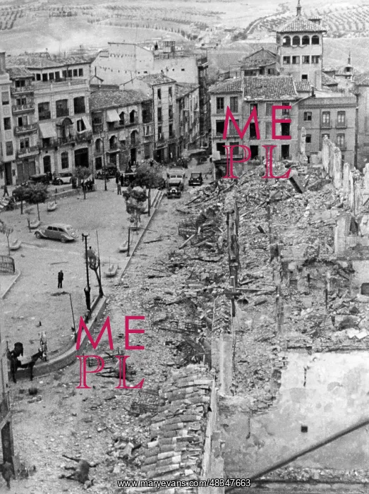 : Destroyed street of Toledo : Destroyed street of Toledo