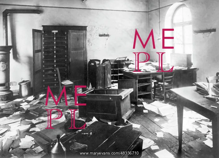 : Destroyed support office for social retirees : Destroyed support office for social retirees