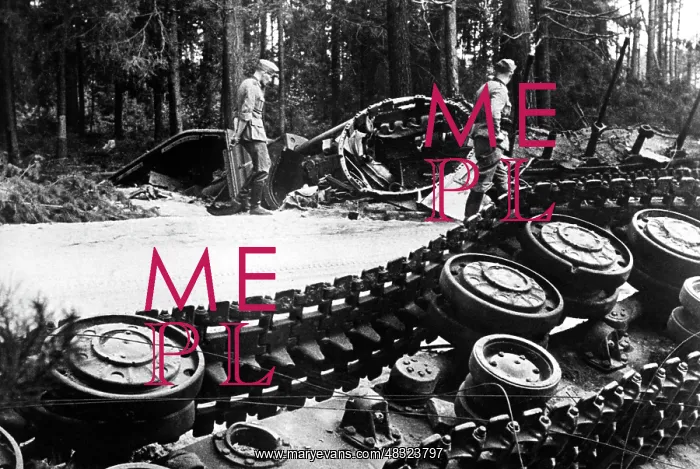 : Destroyed tanks of the Red Army, 1941 : Destroyed tanks of the Red Army, 1941