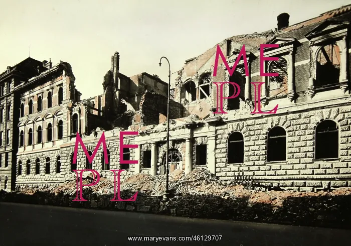 : Destroyed Vienna 1944-1946 - Bomb damage at : Destroyed Vienna 1944-1946 - Bomb damage at