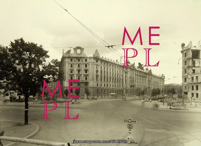 : Destroyed Vienna 1944-1946 - Destroyed former : Destroyed Vienna 1944-1946 - Destroyed former