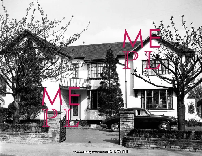 : DETACHED HOUSE 1950S : DETACHED HOUSE 1950S