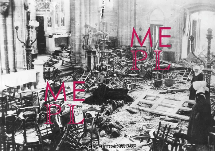 : Devastation during bombing, Ostend, Belgium, WW1 : Devastation during bombing, Ostend, Belgium, WW1