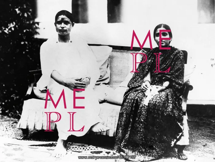 : Devdas Gandhi and wife, 1933 : Devdas Gandhi and wife, 1933